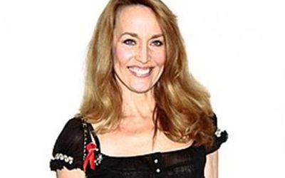 What Is The Net Worth Of American Actress Jerry Hall? Her Income Sources And Lifestyle